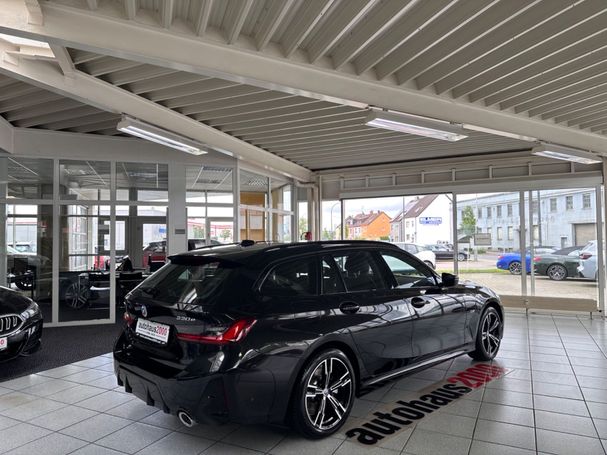 BMW 330 Touring e M Sportpaket xDrive 215 kW image number 3