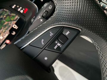 Car image 36