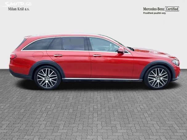 Mercedes-Benz E 220 d 4Matic T All-Terrain 143 kW image number 6