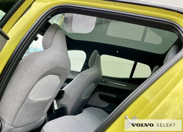 Volvo EX30 AWD 314 kW image number 11