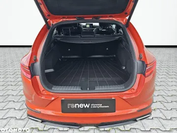 Car image 35