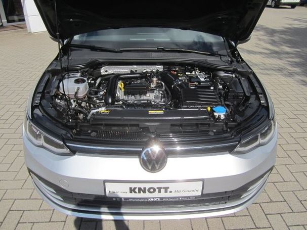 Volkswagen Golf 1.0 eTSI Life DSG 81 kW image number 10