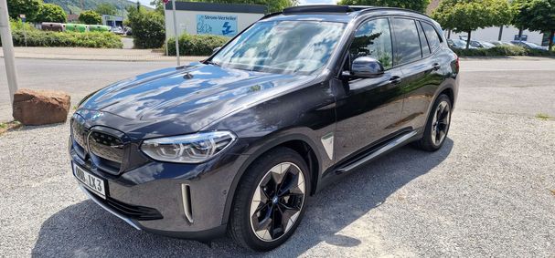 BMW iX3 Impressive 211 kW image number 2