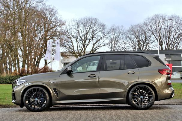 BMW X5 45e xDrive 290 kW image number 3