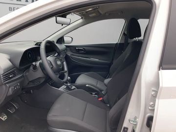 Car image 11