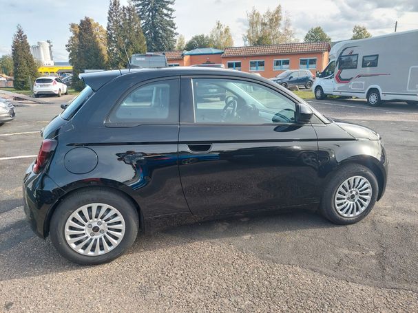 Fiat 500 e Action 70 kW image number 3