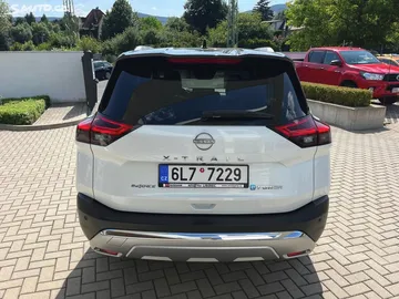 Car image 36