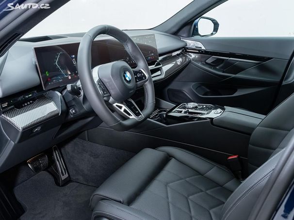 BMW 540d Touring xDrive 210 kW image number 3