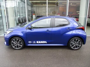 Car image 3