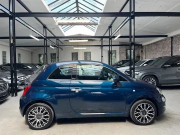 Car image 3