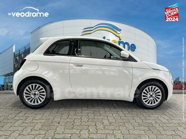 Fiat 500 e 88 kW image number 4