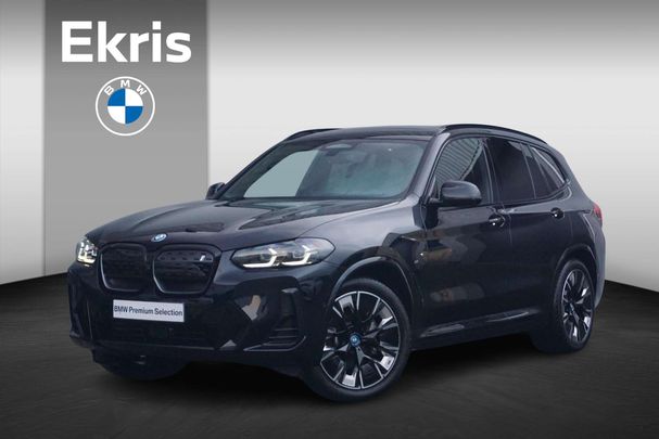 BMW iX3 M Sport 210 kW image number 1