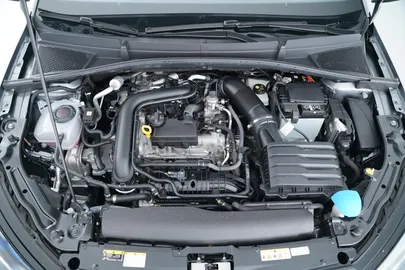 Car image 31