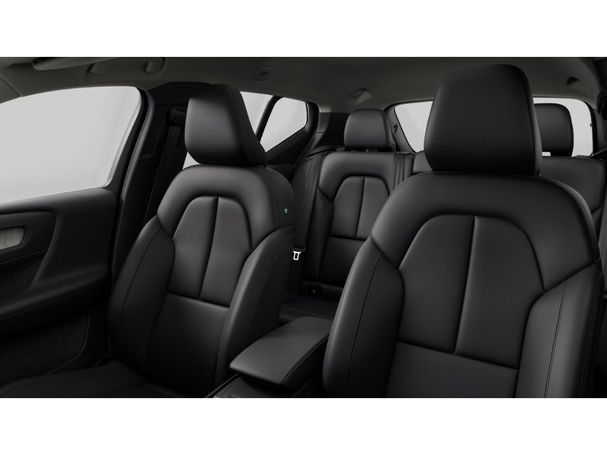 Volvo XC40 B3 Plus Dark 120 kW image number 4