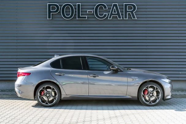 Alfa Romeo Giulia 2.0 Turbo Veloce 206 kW image number 2