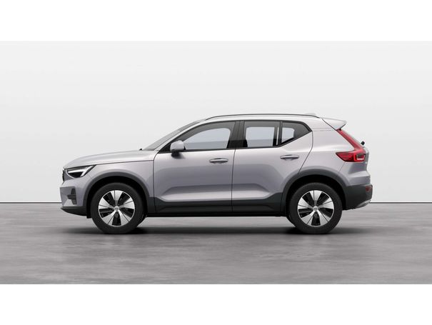 Volvo XC40 T2 Core 95 kW image number 2