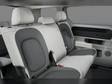 Car image 29