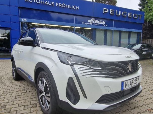 Peugeot 3008 PureTech 130 GPF EAT8 Allure 96 kW image number 2