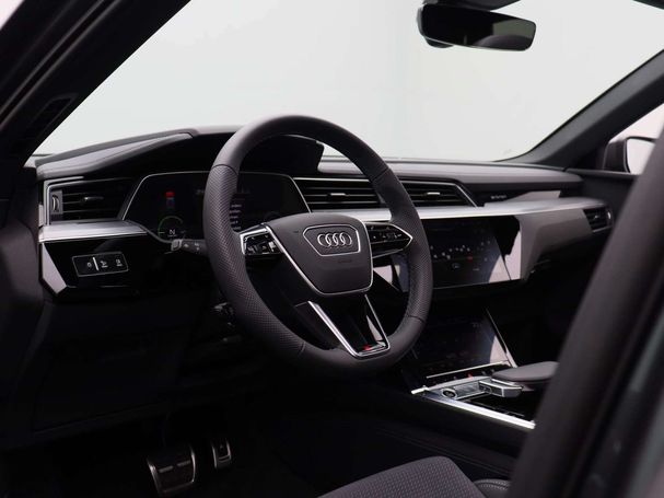 Audi Q8 55 quattro e-tron S-line 300 kW image number 39