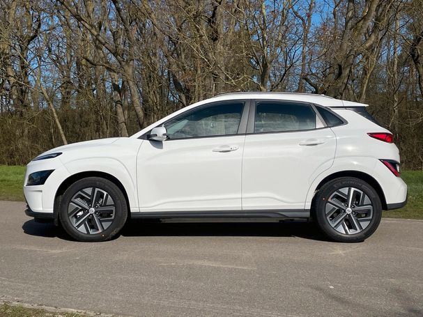 Hyundai Kona Select 100 kW image number 7