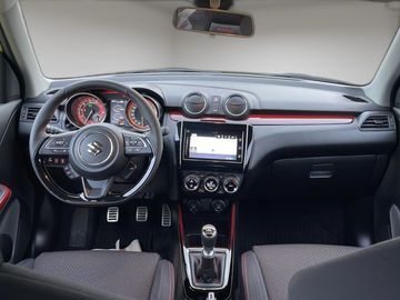 Car image 11