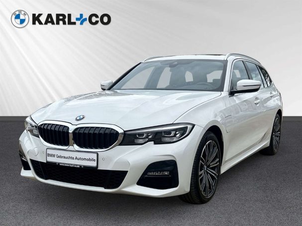 BMW 330e Touring M Sport 215 kW image number 1