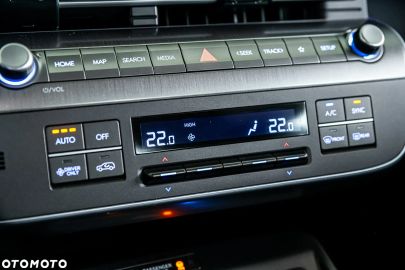 Car image 36