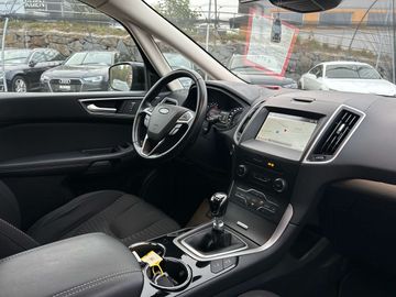 Car image 29