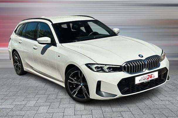 BMW 330i Touring M 180 kW image number 1