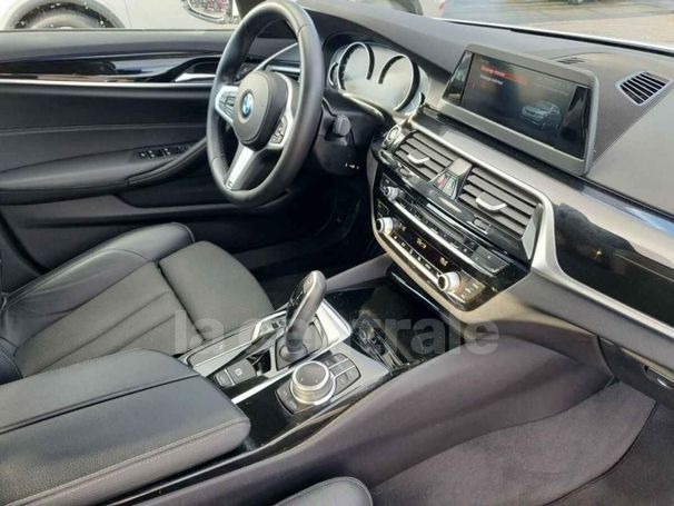 BMW 520d 140 kW image number 26