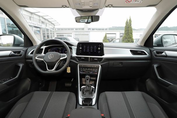 Volkswagen T-Roc 1.5 TSI DSG 110 kW image number 10