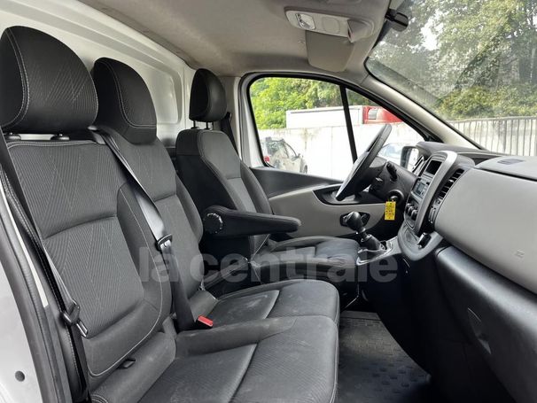 Renault Trafic DCi 95 L1H1 70 kW image number 4