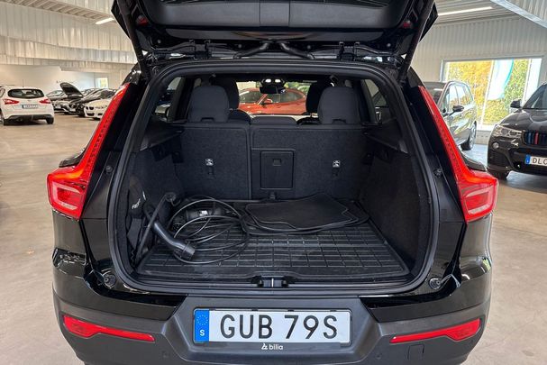 Volvo XC40 Recharge AWD Plus 300 kW image number 16