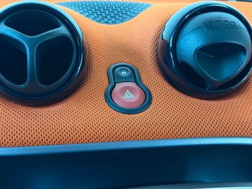Car image 31