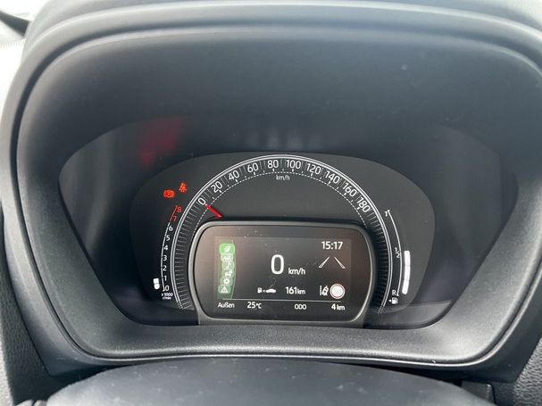 Toyota Aygo X 53 kW image number 20