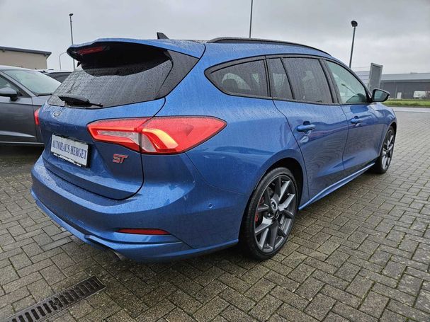 Ford Focus 2.3 EcoBoost S&S ST 206 kW image number 4