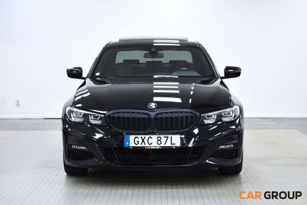 BMW 330i xDrive M Sport 190 kW image number 3