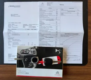 Car image 26