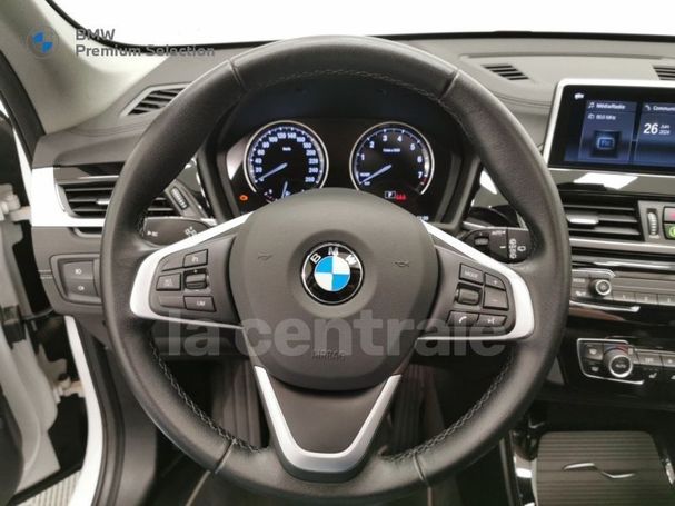 BMW X1 sDrive18i xLine 100 kW image number 16