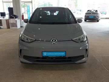 Car image 31