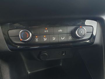 Car image 38