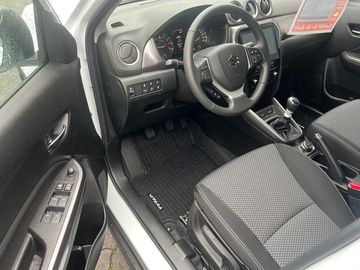 Car image 8