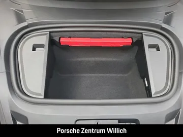 Car image 35