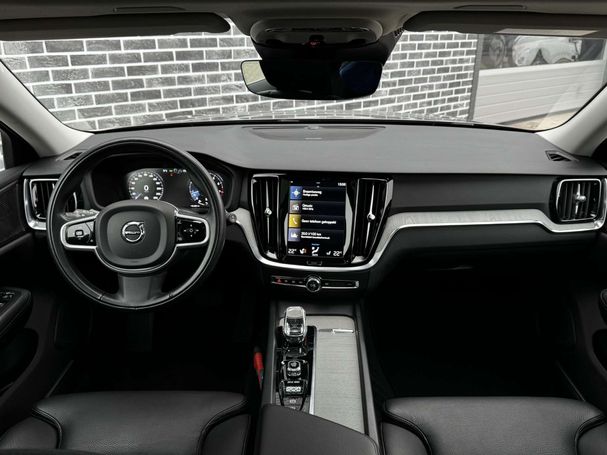 Volvo V60 B3 Inscription 120 kW image number 21