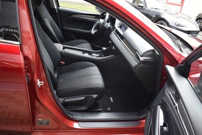 Car image 21