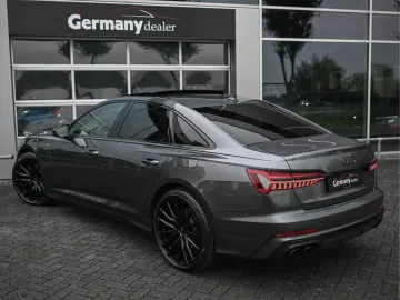 Car image 50