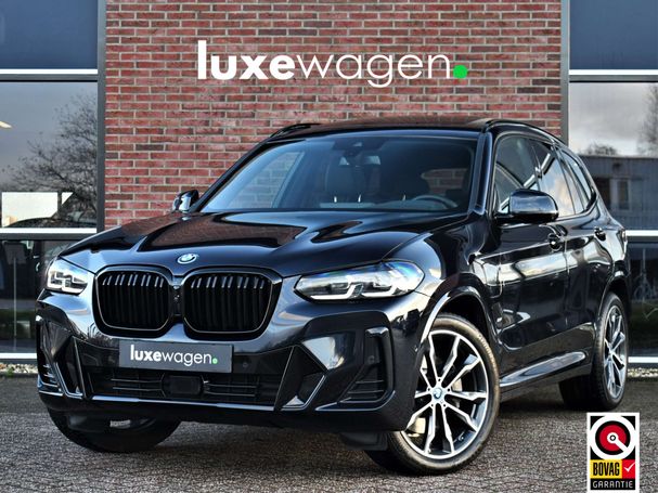 BMW X3 xDrive30e 215 kW image number 1