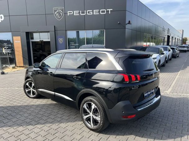 Peugeot 5008 BlueHDi EAT8 Allure 96 kW image number 3