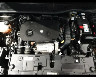 Car image 39