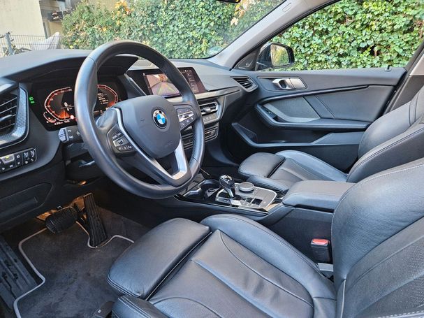 BMW 118i 103 kW image number 4